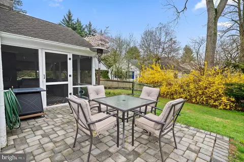 Exterior - 436 W Valley Rd, Wayne, PA 19087 photo 7 of 12
