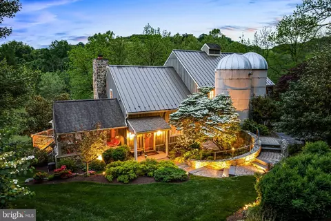 899 Denton Hollow Rd, West Chester, PA 19382
