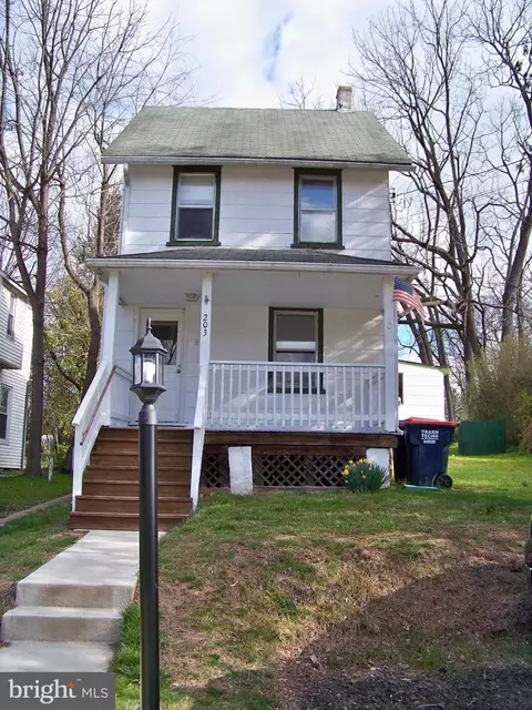 120 Valley Ave, Oxford, PA 19363