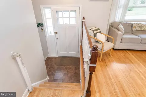 107 Lakeview Dr, Exton, PA 19341 photo 4