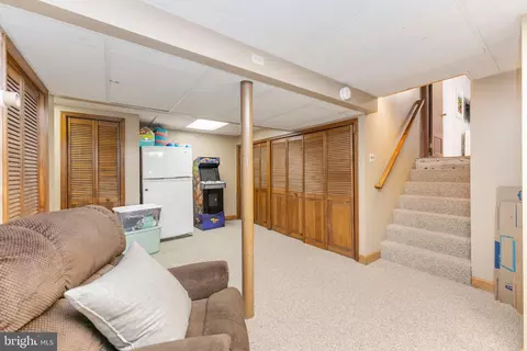 107 Lakeview Dr, Exton, PA 19341 photo 17