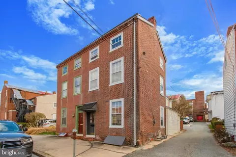 114 W Chestnut St, West Chester, PA 19380