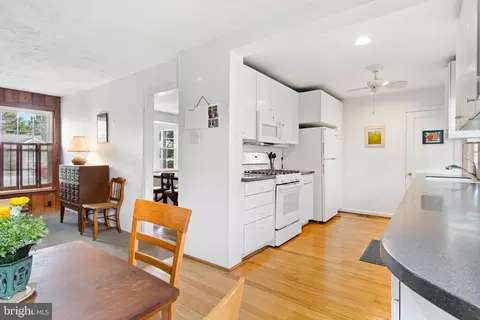 Kitchen - 228 Dorset Rd, Devon, PA 19333 photo 1 of 4
