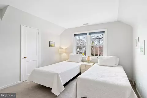 Bedroom - 228 Dorset Rd, Devon, PA 19333 photo 4 of 7