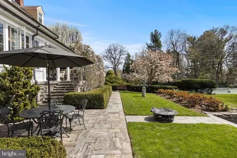 Exterior - 35 Deepdale Rd, Wayne, PA 19087 photo 40 of 41