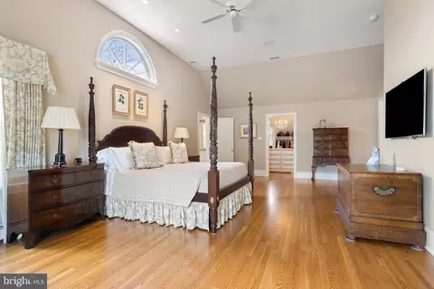 Bedroom - 35 Deepdale Rd, Wayne, PA 19087 photo 1 of 7