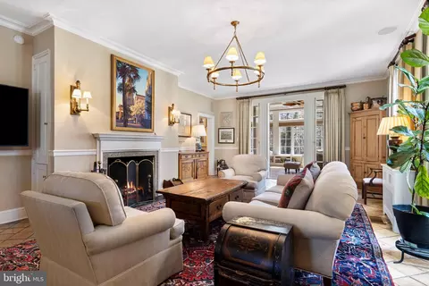 Living - 35 Deepdale Rd, Wayne, PA 19087 photo 4 of 9