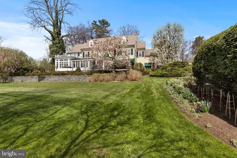 View/Area - 35 Deepdale Rd, Wayne, PA 19087 photo 10 of 11