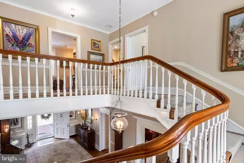 Entry Way - 35 Deepdale Rd, Wayne, PA 19087 photo 3 of 6