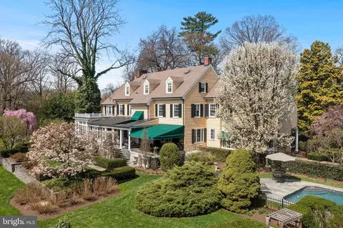 View/Area - 35 Deepdale Rd, Wayne, PA 19087 photo 1 of 11