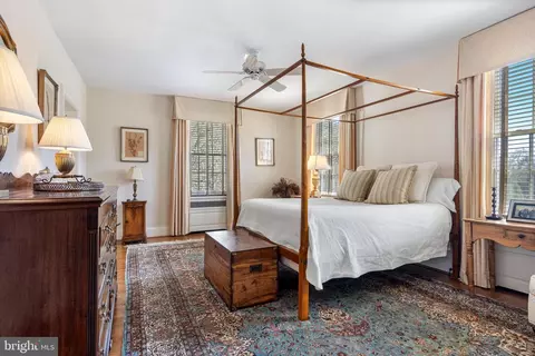 Bedroom - 35 Deepdale Rd, Wayne, PA 19087 photo 4 of 7