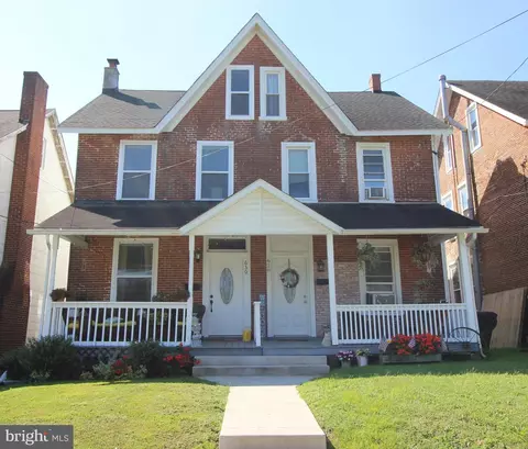 630 Broad St, Oxford, PA 19363