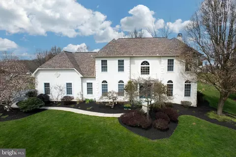937 Evan Dr, Downingtown, PA 19335