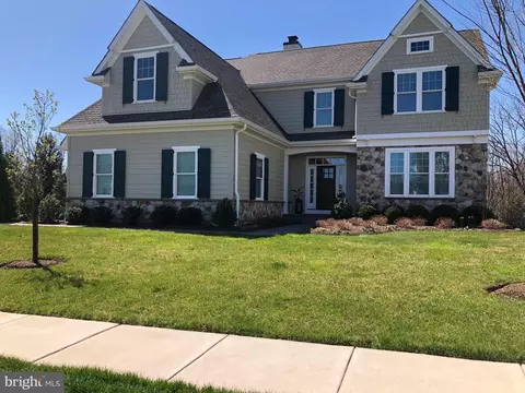 118 Chapel Hill Cir, Paoli, PA 19301