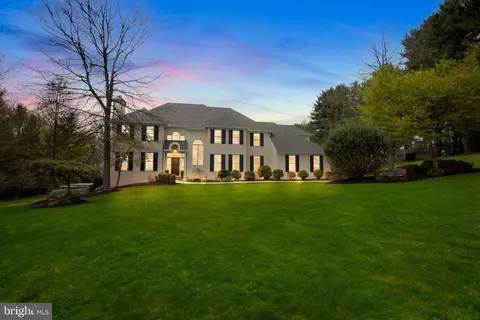 1681 Hunters Cir, West Chester, PA 19380