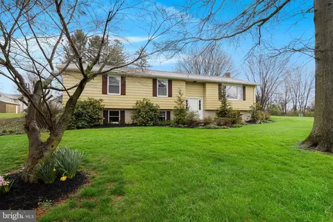 1369 Limestone Rd, Oxford, PA 19363