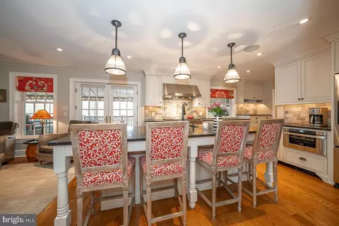 Dining - 938 Ivycroft Rd, Wayne, PA 19087 photo 4 of 4
