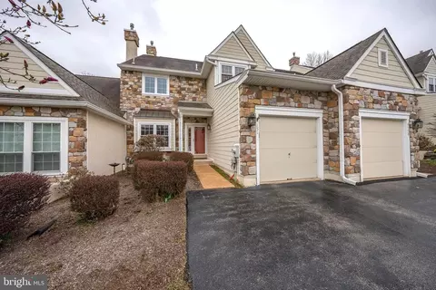 151 Daylesford Blvd, Berwyn, PA 19312