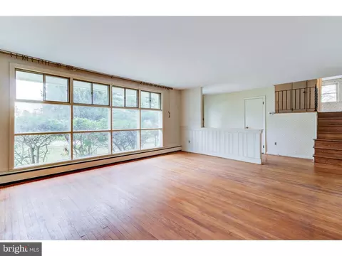 Other - 632 Wallace Dr, Wayne, PA 19087 photo 2 of 11