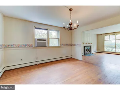 Other - 632 Wallace Dr, Wayne, PA 19087 photo 3 of 11