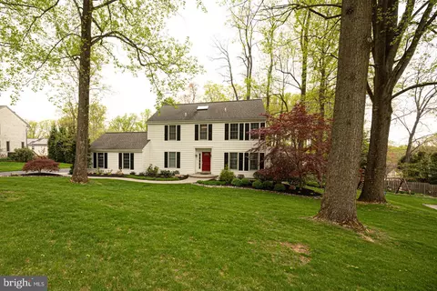 106 Cypress Ct, Downingtown, PA 19335