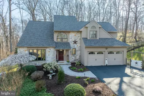 5 Timber Dr, Chester Springs, PA 19425