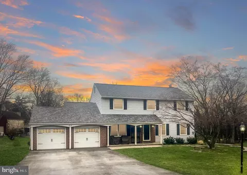 717 Fox Ln, Chester Springs, PA 19425