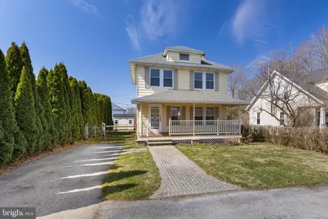 19 Belvedere Ave, Coatesville, PA 19320