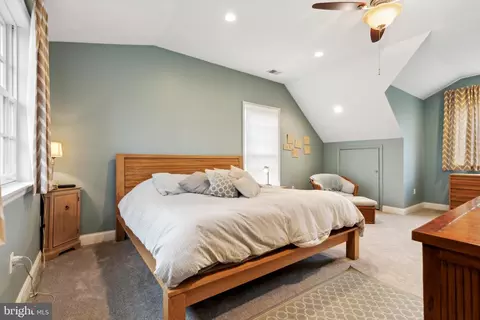 Bedroom - 1160 Thomas Rd, Wayne, PA 19087 photo 3 of 7