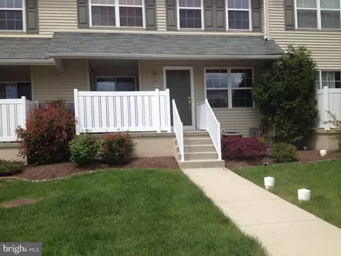 288 Flagstone Rd #7, Chester Springs, PA 19425