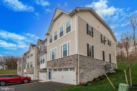 111 Arden Way, Downingtown, PA 19335