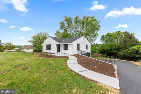 108 E Clearview Dr, Coatesville, PA 19320