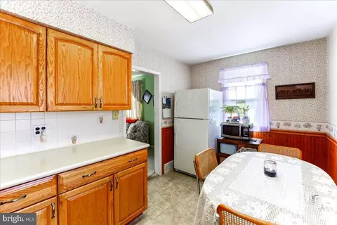 Kitchen - 4 Longview Rd, Malvern, PA 19355 photo 2 of 2
