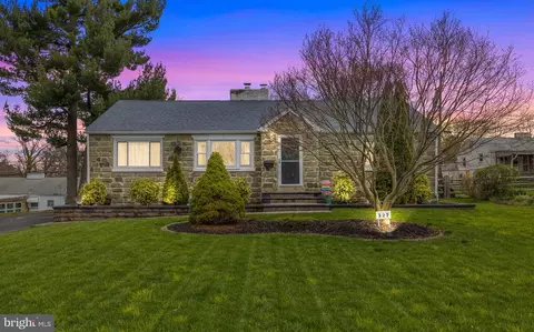 327 Saint James Rd, West Chester, PA 19380