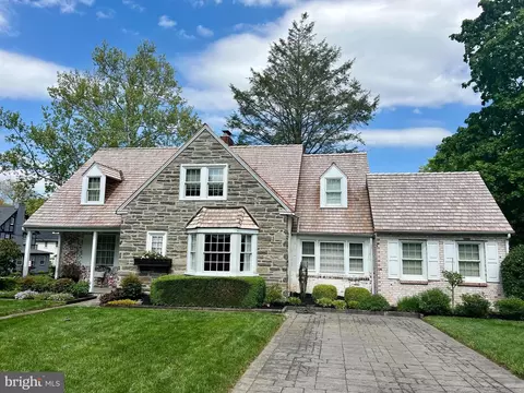 243 Walnut Rd, Strafford, PA 19087