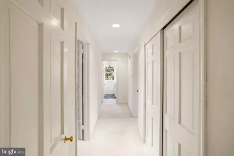 Entry Way - 175 Beaumont Rd, Devon, PA 19333 photo 3 of 4