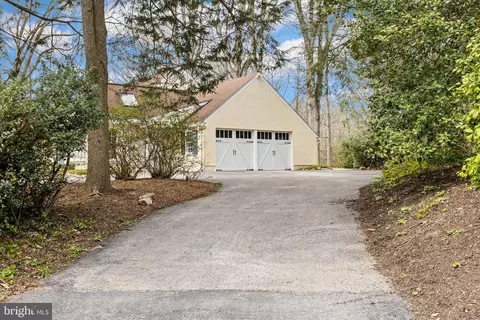 Exterior - 175 Beaumont Rd, Devon, PA 19333 photo 12 of 16