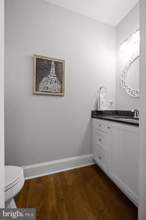 Bath - 498 Pugh Rd, Wayne, PA 19087 photo 1 of 8