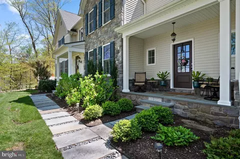 Exterior - 498 Pugh Rd, Wayne, PA 19087 photo 2 of 9