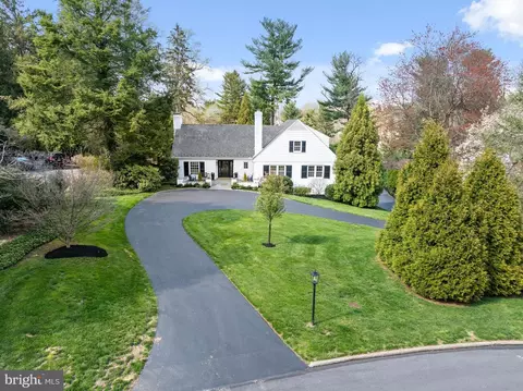Exterior - 121 Hunters Ln, Devon, PA 19333 photo 20 of 21
