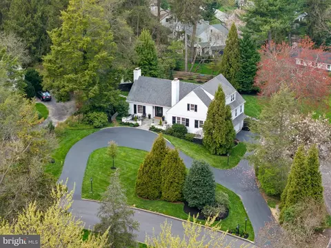 Exterior - 121 Hunters Ln, Devon, PA 19333 photo 19 of 21