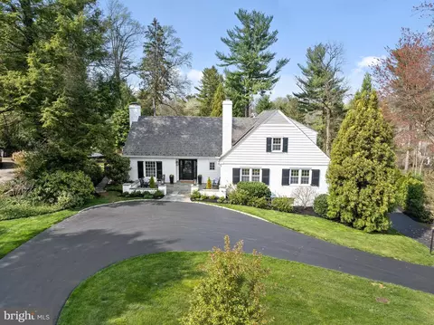 Exterior - 121 Hunters Ln, Devon, PA 19333 photo 18 of 21