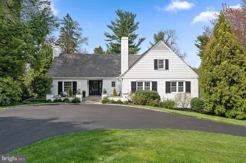 121 Hunters Ln, Devon, PA 19333
