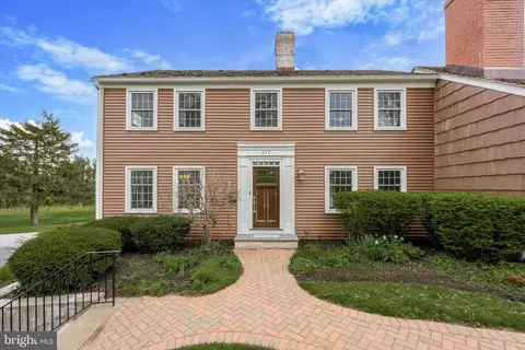 617 Plum Run Dr, West Chester, PA 19382