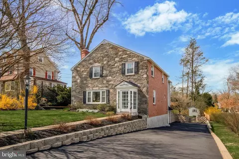 56 Croton Rd, Wayne, PA 19087