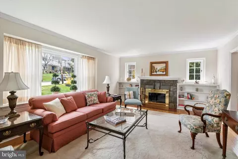 Living - 56 Croton Rd, Wayne, PA 19087 photo 1 of 4