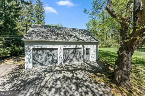 Exterior - 377 Red Fox Rd, Wayne, PA 19087 photo 8 of 12