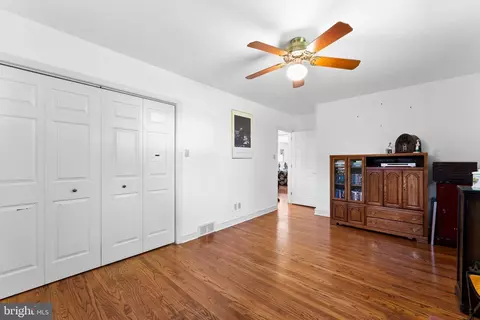 Bedroom - 377 Red Fox Rd, Wayne, PA 19087 photo 2 of 3