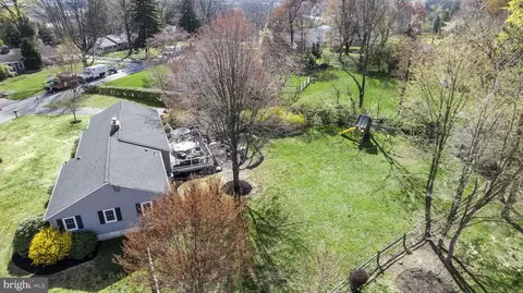 View/Area - 1259 Thomas Rd, Wayne, PA 19087 photo 3 of 4