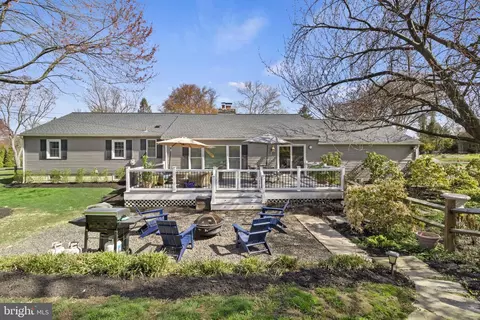 Exterior - 1259 Thomas Rd, Wayne, PA 19087 photo 3 of 8